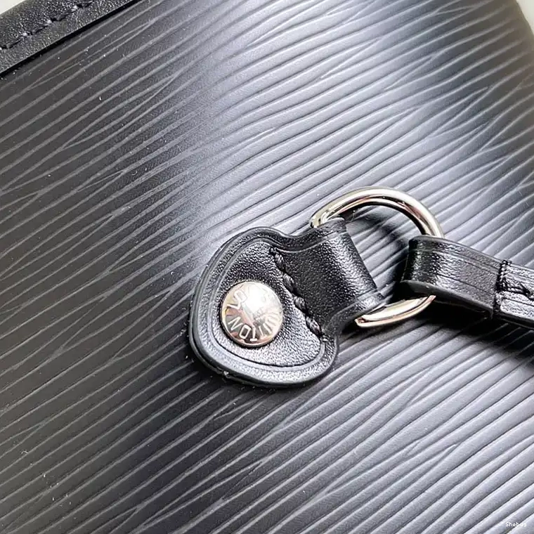 Bags LV 2411YA0267 0520